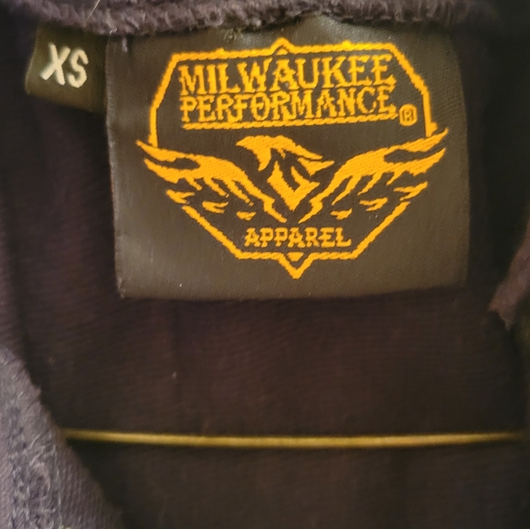 XS Leather motorcycle jacket - Picture 3 of 7